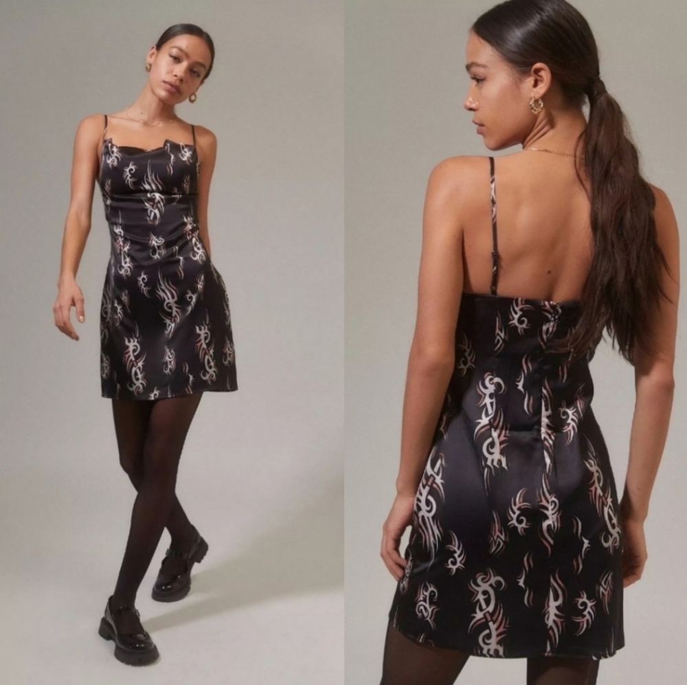 UO Mallory Cowl Neck Slip Dress Size M